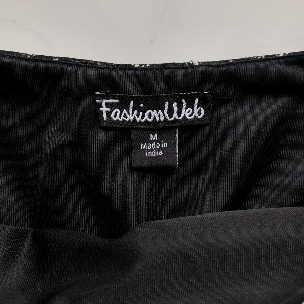 Lace Printed Shorts - Picture 7 of 7